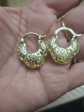 Delicate Filigree Gold Filled Hoop Earrings - Women's Jewelry